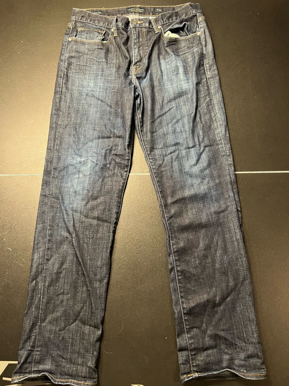 Lucky brand Men's Slim Fit Dark Indigo Jeans - Classic Casual Pants 34x32